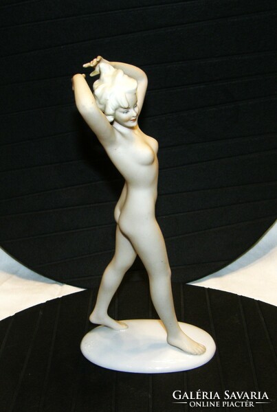 Standing nude - schaubach kunst porcelain