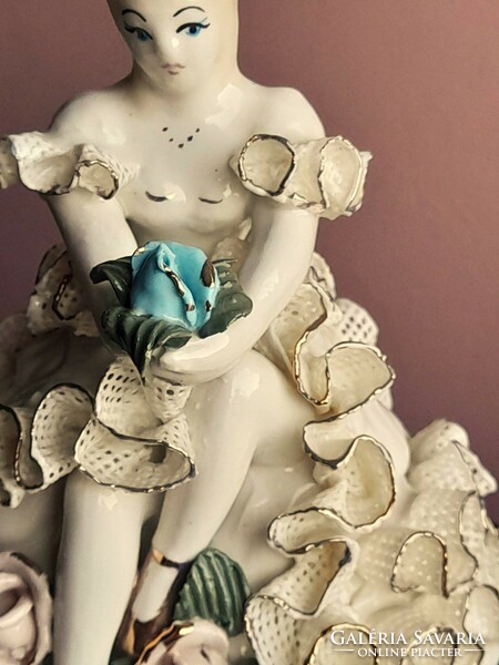 Rarity: ballerina - meticulously crafted porcelain sculpture