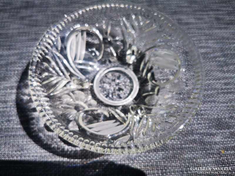 Crystal glass snailed serving tray