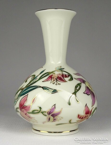 1R047 flawless butter-colored Zsolnay porcelain vase 145 cm