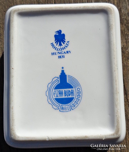 Hollóháza flower-patterned jewelry box, with North-Buda afés mark, sticker, flawless