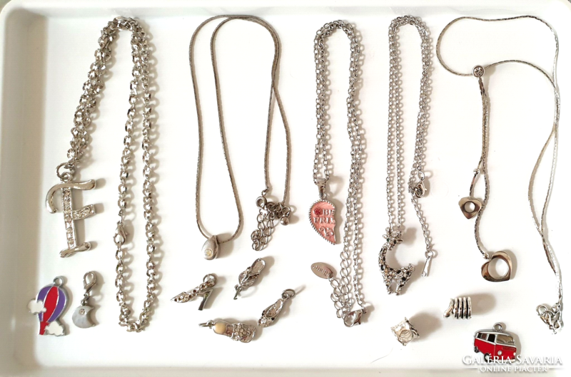 Lots of necklaces with pendants, pendants, ornaments