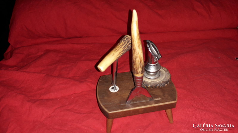 Old craftsman hunting house mini tripod antler / wooden glass breaker set with 3 tools as shown in pictures
