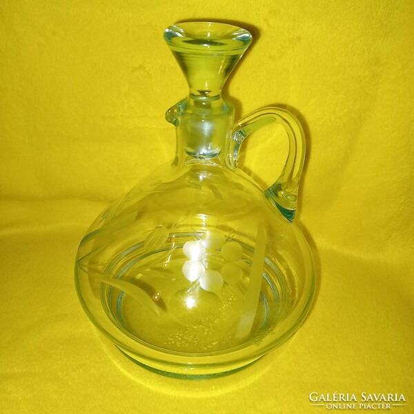 Old, 7 dl, pale green corked bottle, decanter, pourer, wine glass, decorative glass.
