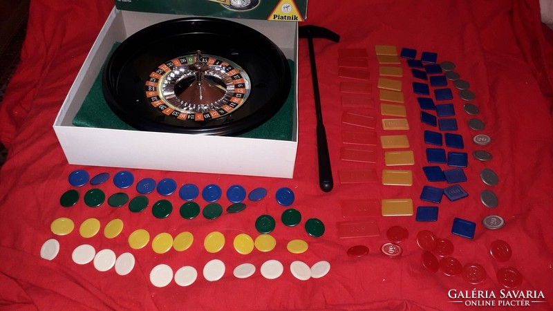 Minóségi PIATNIK kártyagyáras játék ROULETT - RULETT plasztik társasjáték dobozával a képek szerint