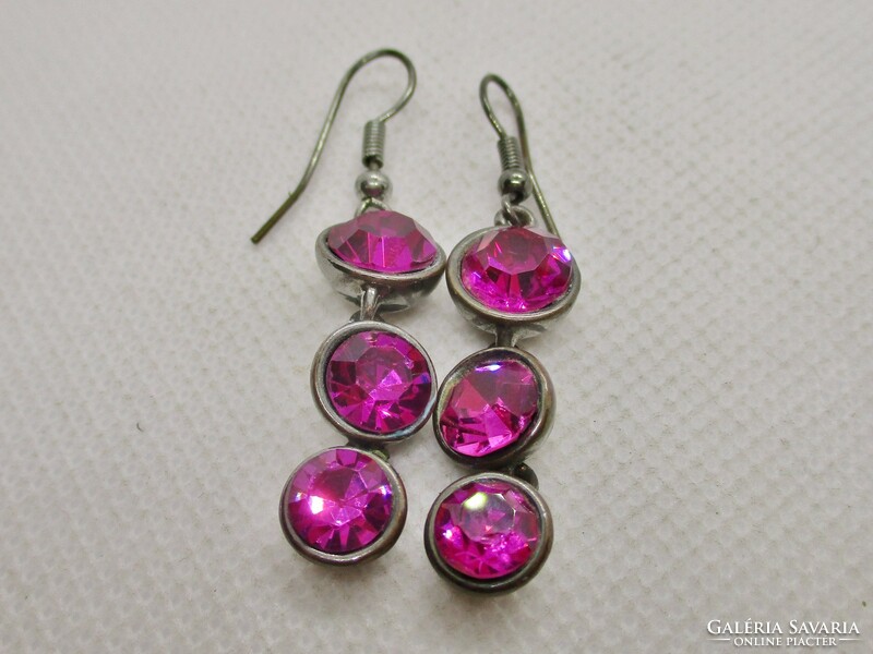 Beautiful old long earrings with pink glass stones