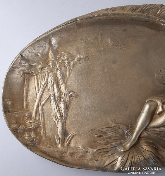 Szecessziós bronz figurális névjegytál, névjegytartó, tál, tálka