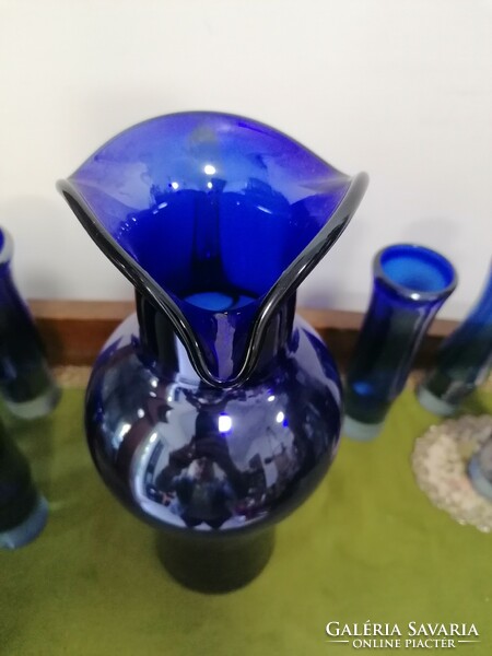 Gyönyörű kék üveg kiöntő 6 db cső pohárral