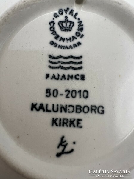 Royal Copenhagen porcelain small plate, size 8 cm. 4982