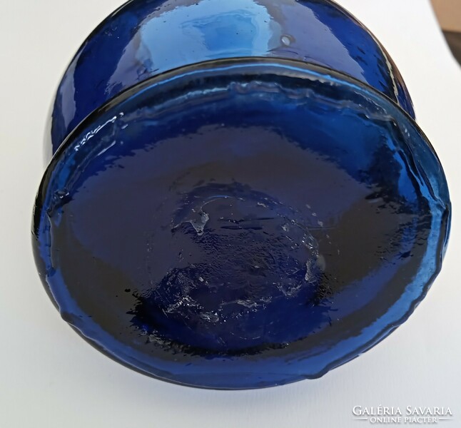 Kék üveg kancsó 20cm, 7dl