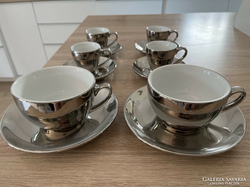 Csillogó inox vagy ezüst színű ,  porcelán kávés és teás csésze + alj  La Cafetiere