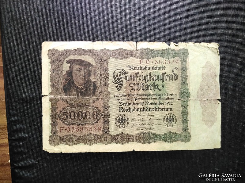 Németország 50 000 Reichsmark 1922, Viseltes