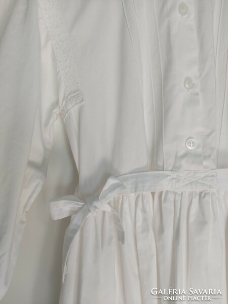 Children's dress No. 134, crisp, white, in good condition