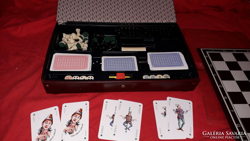 Antik bőrtáskás utazó játék sakk - malom -kártya kockajáték csomag 23 x 36 cm a képek szerint