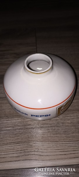 Hollóháza porcelain pepsi vase 10cm