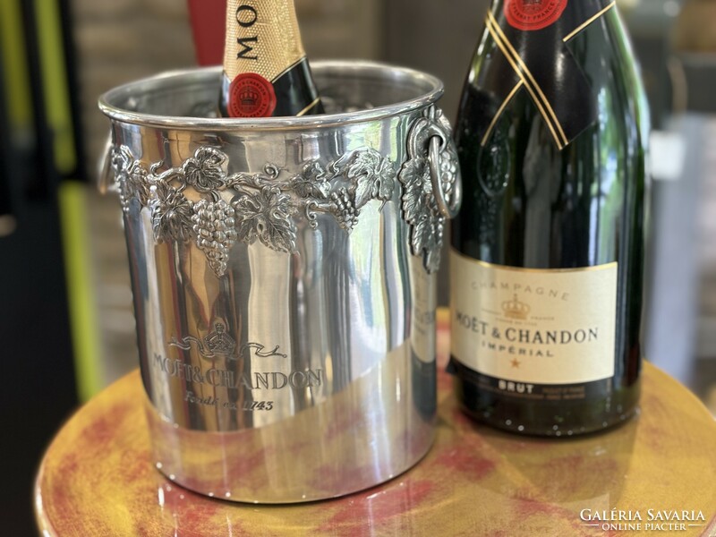moët & chandon champagne ice bucket from the 70s decorated with bunches of grapes - moet champagne ice cooler