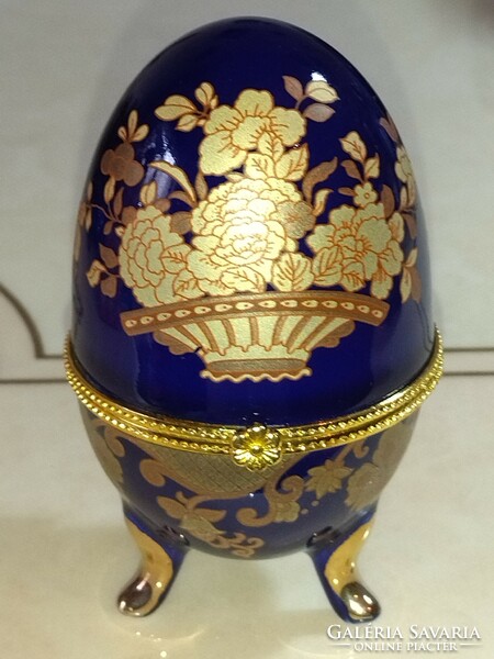 Gyönyörű kobalt kék, arany virág mintás porcelán ékszertartó Szelence tojás alakú