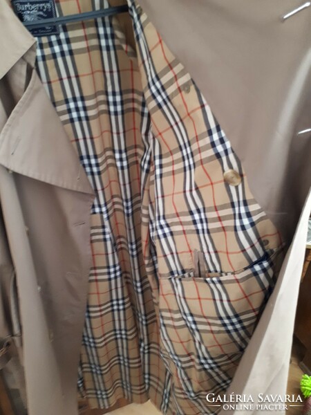 Klasszikus Burberry trench coat , ballon kabát