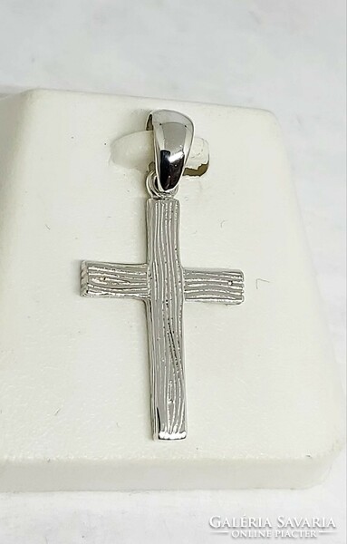 Silver cross pendant, wood effect, 925 silver new jewelry