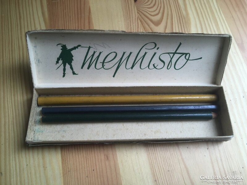 Czechoslovakian mephisto, paper pencil box, with 3 graphite pencils