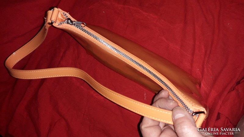 Extravagant quality orange lacquer h&m very feminine handbag 27x20 cm according to the pictures