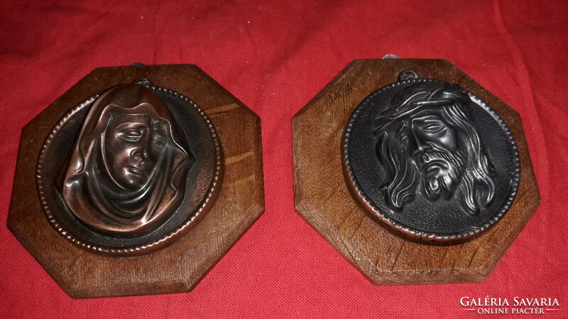 Beautiful copper metal relief wall plaques + wooden base Mary and Jesus 10x10 cm together according to the pictures