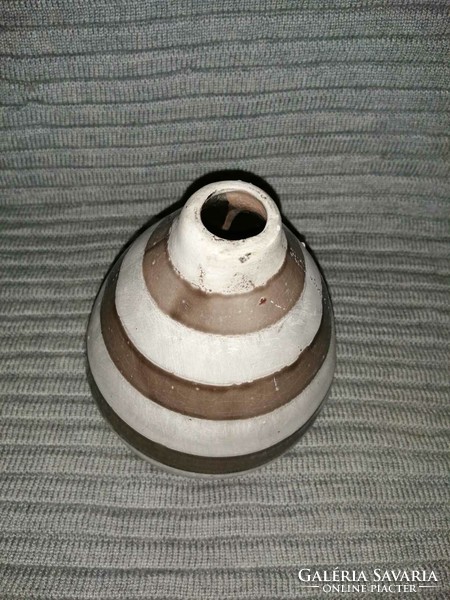 Striped ceramic vase (a4)