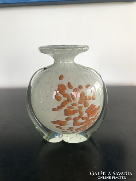 Small vase of signed glass from Malta, Mdina - signed glass from Malta - Mdina (day)