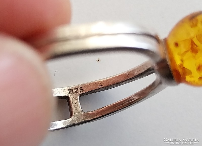 Silver ring with amber stone