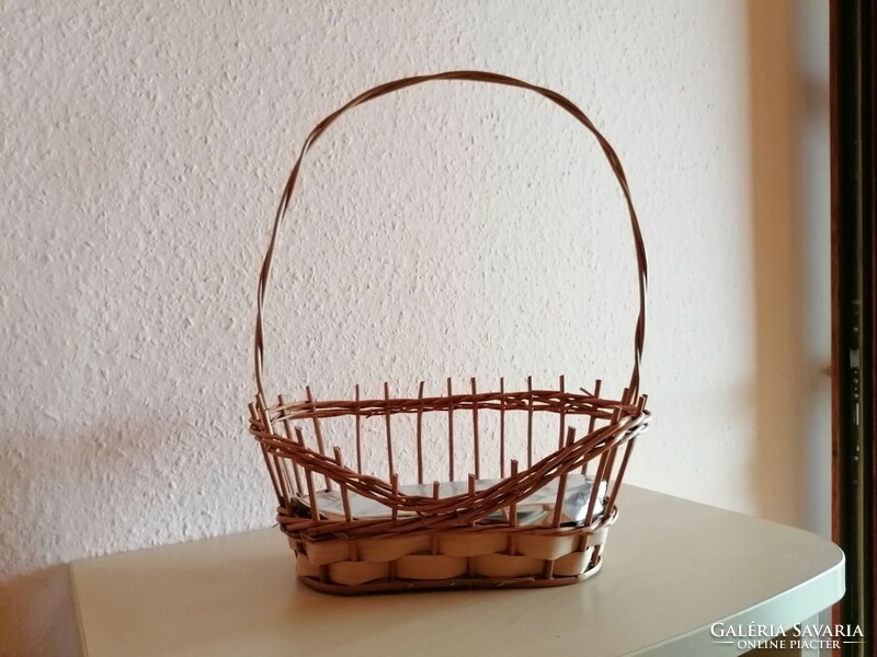 Wicker basket, gift basket