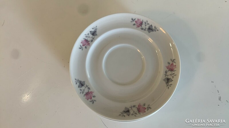 Small porcelain plate with Alföldi flowers