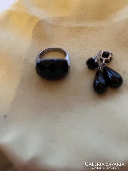 Orex onyx stone silver ring and silver earrings