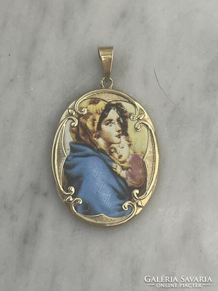 14 Cr. Gold fire enamel large Mary pendant.