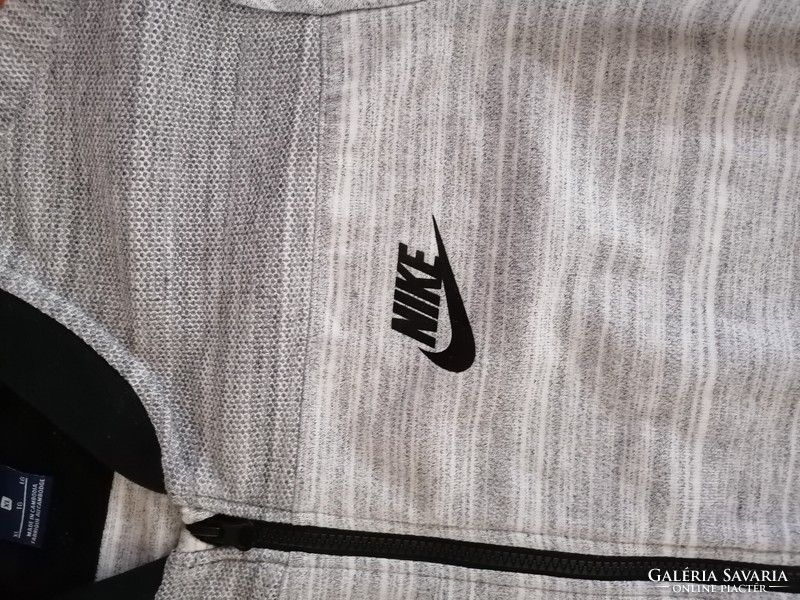 Nike men's zip-up sweatshirt xl