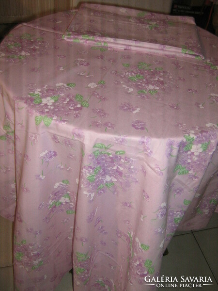 Beautiful vintage style violet bedding set