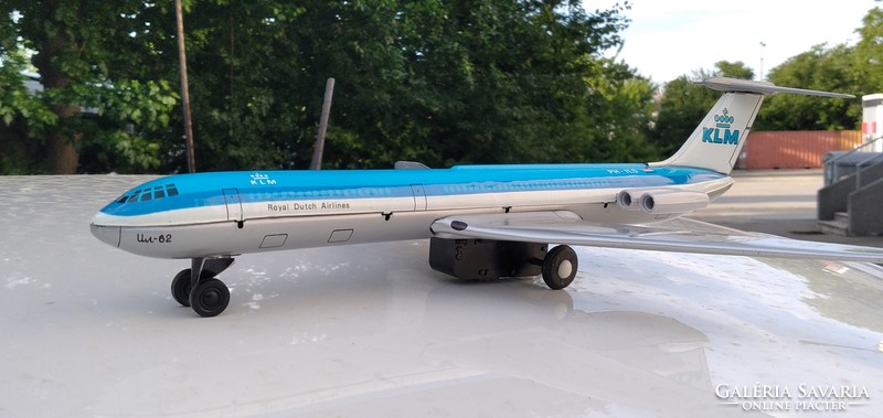 IL-62 KLM lemezáru lendkerekes repülőgép DDR