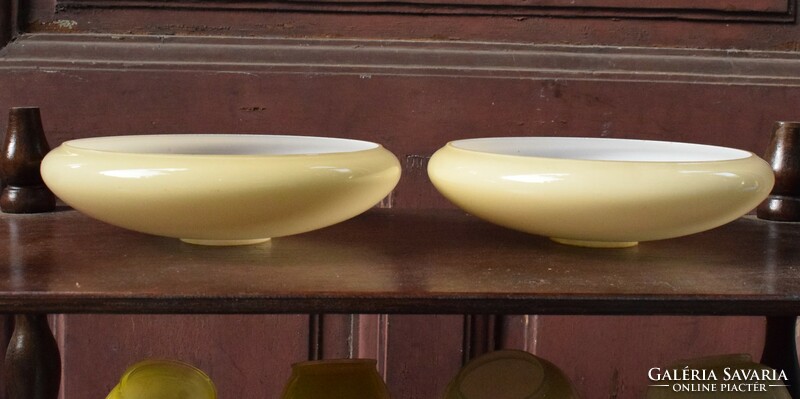 Lámpabúra art-deco stílus , sárga fehér kétrétegű üveg , lámpa , búra 20 x 5 cm x2db. , ø 4,8cm