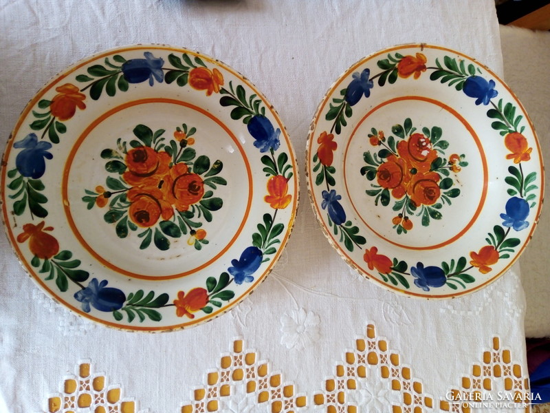 Abátfalv plates