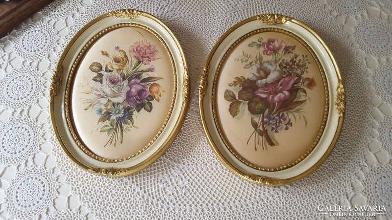 Beautiful silk painting in a baroque style wooden frame, 2 pcs.