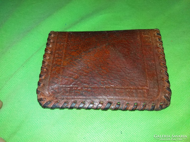 Genuine leather wallet with antique leather decoration and pattern on Polish sides, 13x9cm as shown in pictures