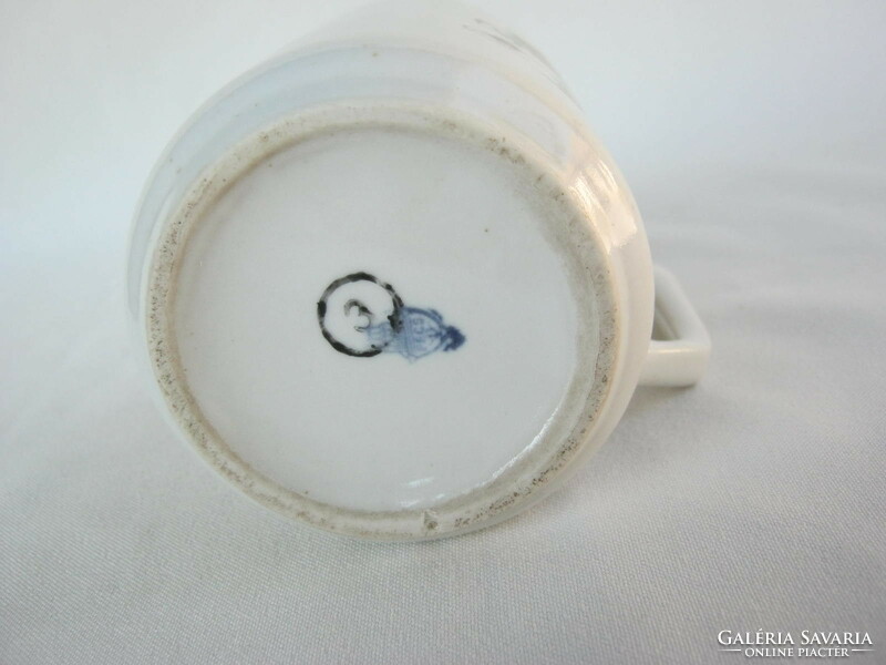 Zsolnay porcelán mese mintás gyerek bögre macis