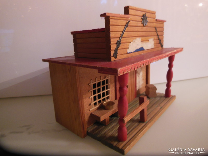 House - model - wood - 22 x 18 x 14 cm retro - handmade - Austrian - flawless