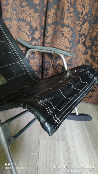 Modern fekete bőr alumínium hintaszék, designer Takeshi Nii, szék 1950-es évek