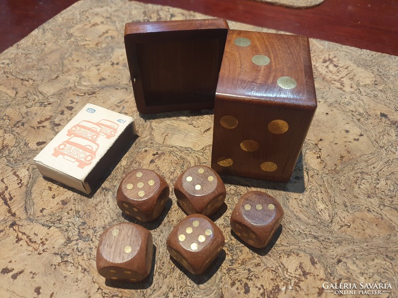 Quality demanding wooden and copper cube poker dice