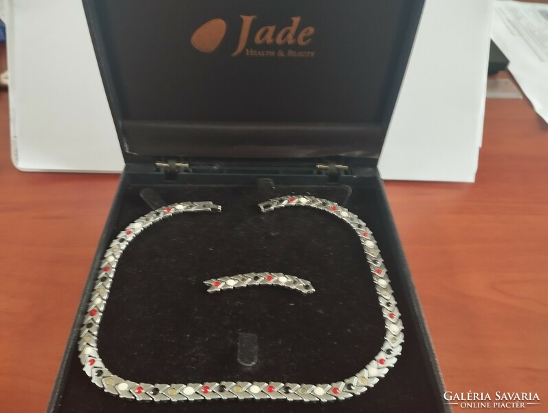 Jade health & beauty titanium chain