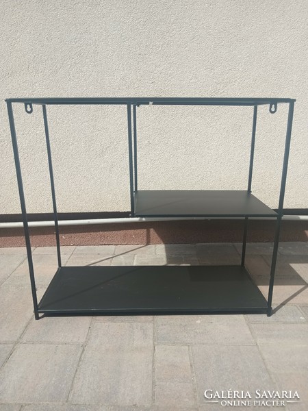 Fekete fém modern design fali polc. Alkudható.
