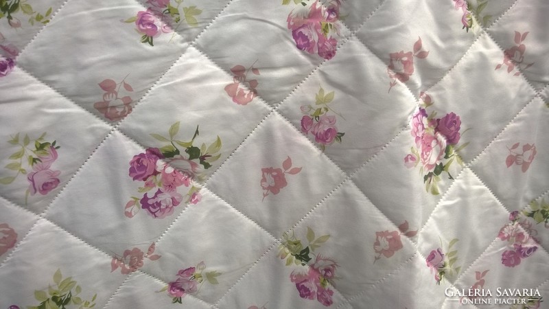 Steppelt ágytakaró virágmintával, 230x220 cm+fodor  Dekoratív jó db.