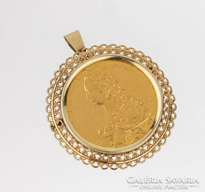 Maria Theresia gold pendant