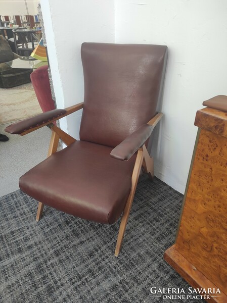 Antonio gorgone, Italian adjustable armchair from the 1950s.