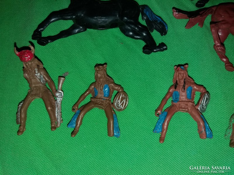 Retro trafikáru western indián cowboy festett műanyag katonák lovasok egyben a képek szerint